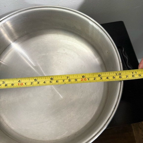 Flavor Seal 10 inch stainless steel Dome Lid dual handles - Picture 7 of 8